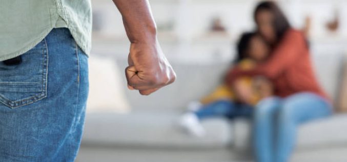 Đừng im lặng để bạo lực gia đình lên ngôi